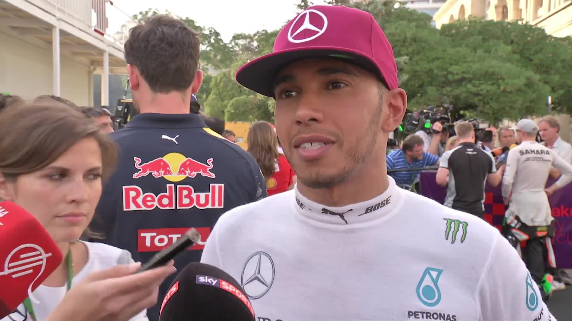 lewis hamilton f1 news