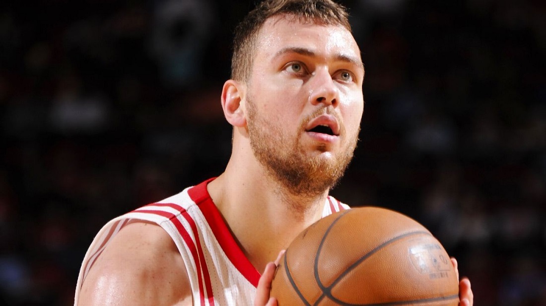 Donatas Motiejunas nba news